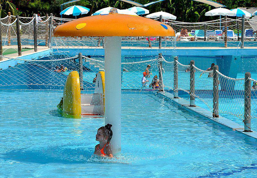 Daima Biz - Dolusu Aquapark Access Hotel
