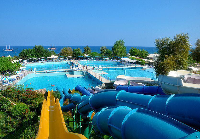Hotel Daima Biz - Dolusu Aquapark Access