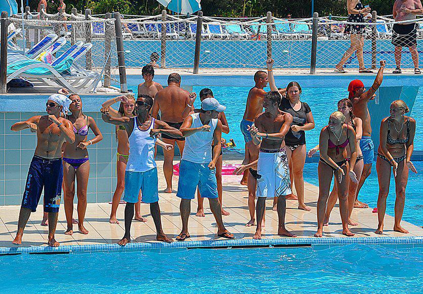 Daima Biz - Dolusu Aquapark Access 5*